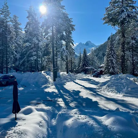 度假居 The Cube 萨莫科夫